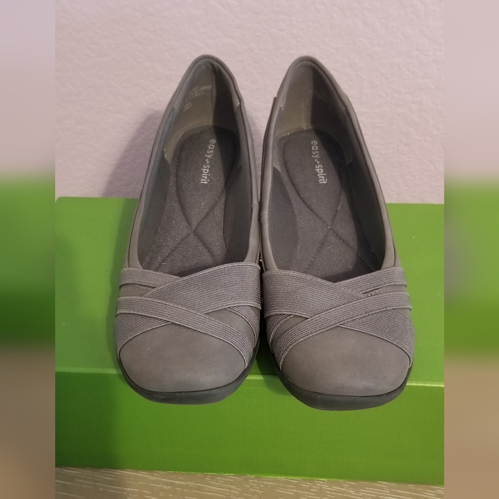 Women's Flats